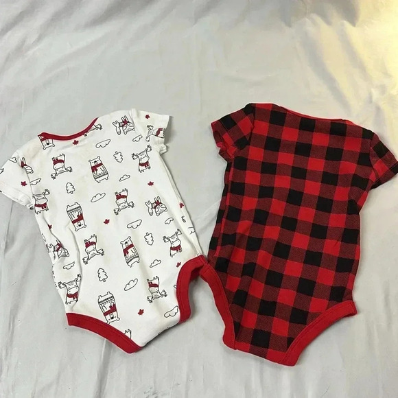 Canadiana - pair of short sleeve onesie tops/shirts. Size 3-6 months - Picture 6 of 6
